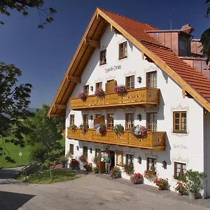 Landhotel Hoisl-bräu Hotel